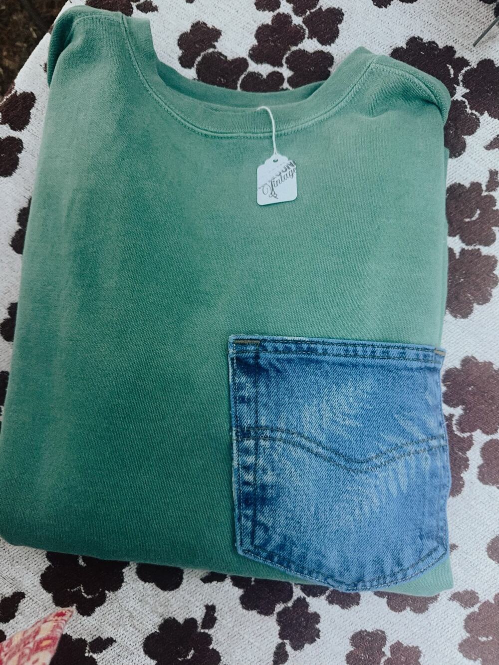 botanical sunprint denim pocket Comfort Colors crewneck | size L